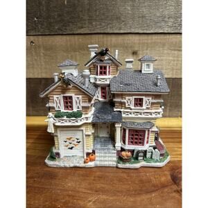 2004 Lemax Pumpkin Hollow Franklin Village Residence #45004 Halloween Village